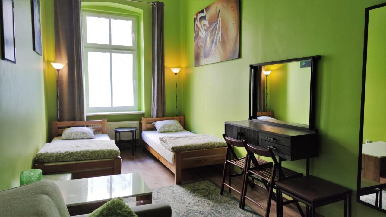 Babel Hostel, Dworzec Pkp, Rynek Wroclaw Ngoại thất bức ảnh