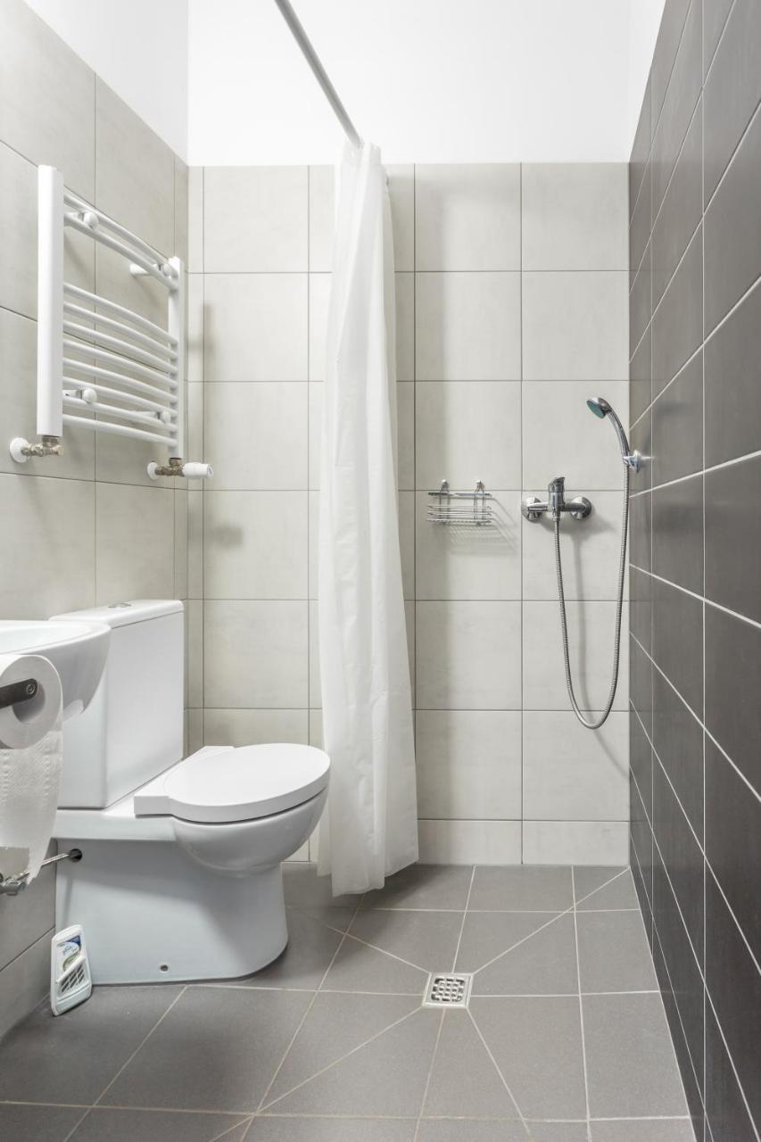 Babel Hostel, Dworzec Pkp, Rynek Wroclaw Ngoại thất bức ảnh