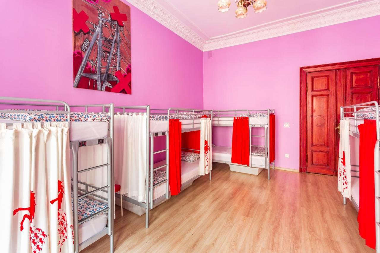 Babel Hostel, Dworzec Pkp, Rynek Wroclaw Ngoại thất bức ảnh